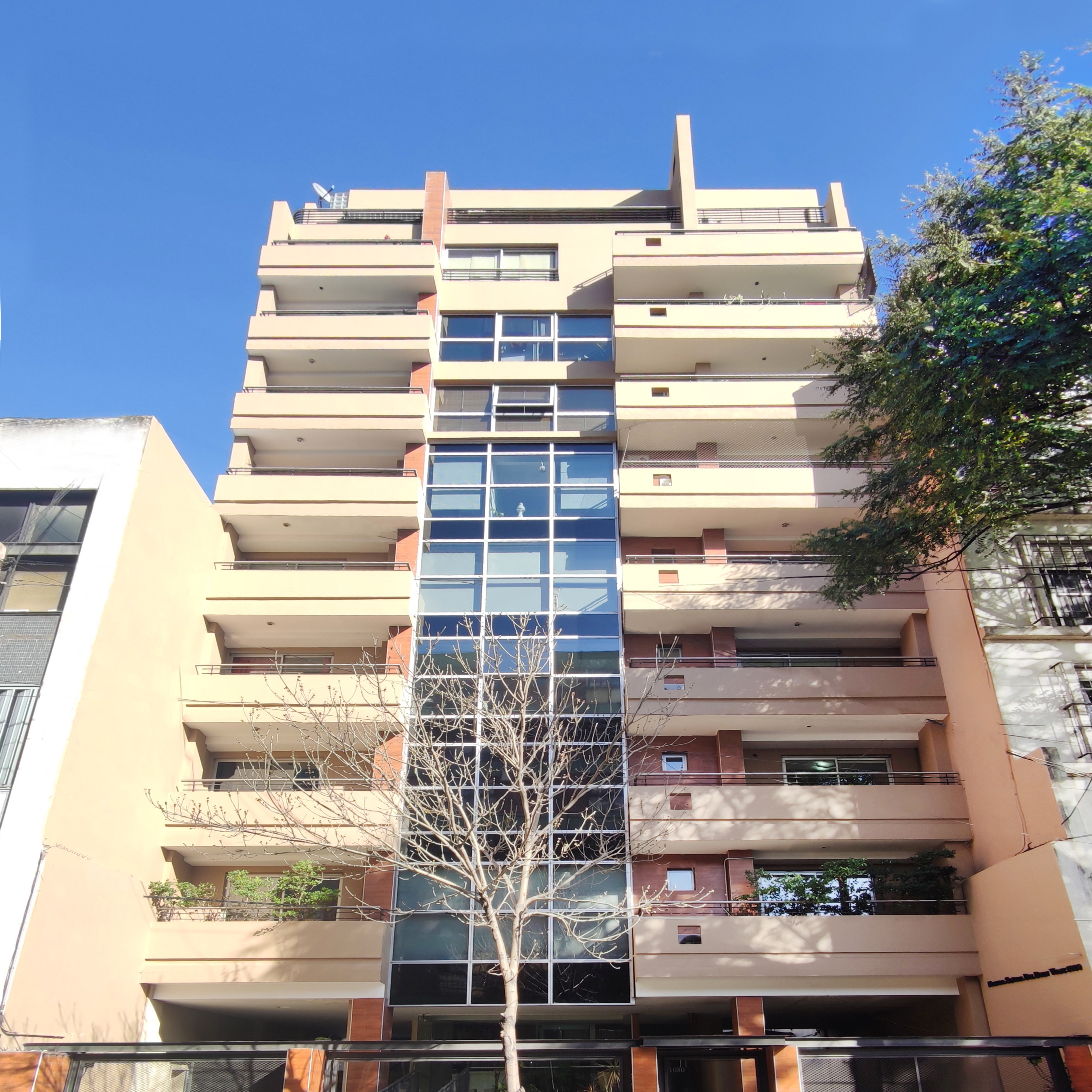 Impecable Monoambiente con Cochera en Venta